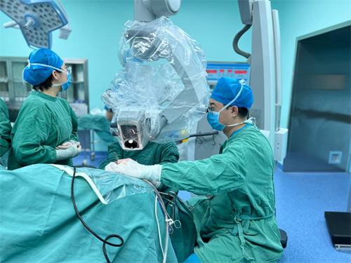 唐山南湖医院神外三科：精湛医术除病痛，责任担当暖人心