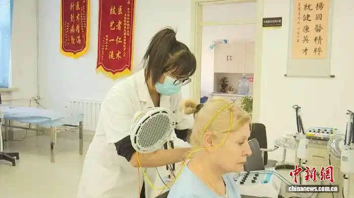 牡丹江:开俄语夜校推中医康养 “雪城”牡丹江稳接“跨境游流量”